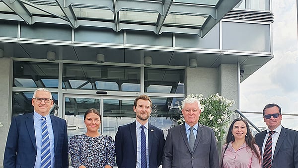 Mondi SCP navštívil zástupca britského veľvyslanectva na Slovensku pán Alexander Hill.